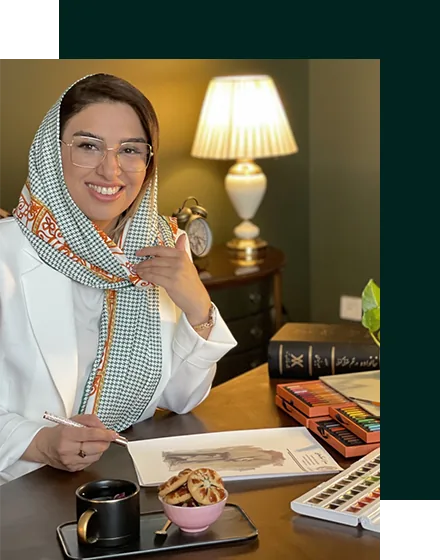 سارا نیکبختی در دفتر کار